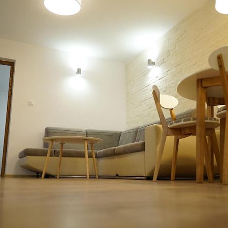 Apartament Naleczow Dom Pod Orzechami Екстериор снимка