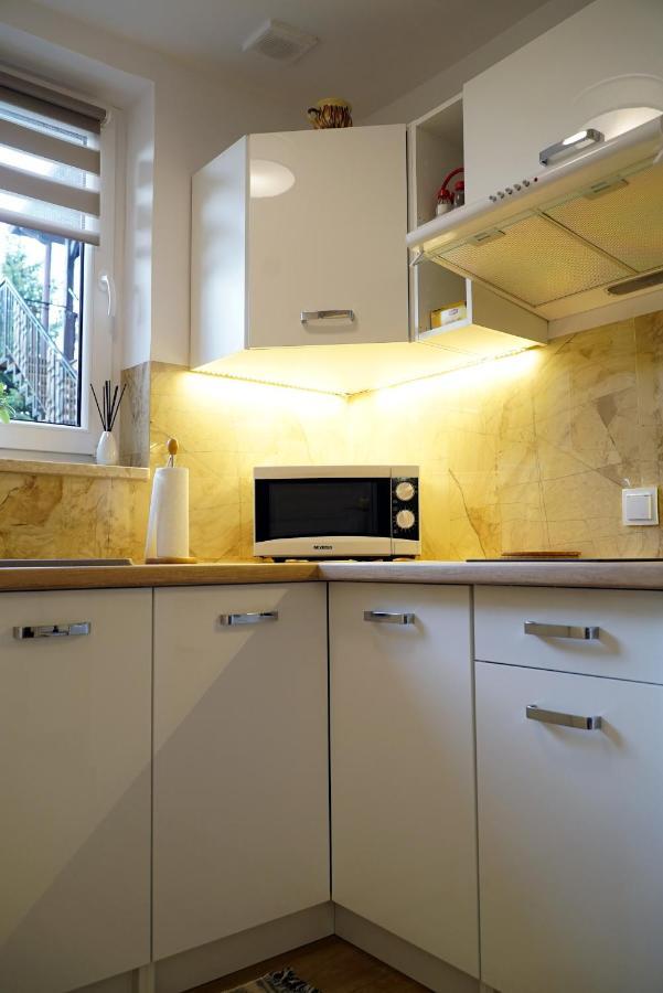 Apartament Naleczow Dom Pod Orzechami Екстериор снимка