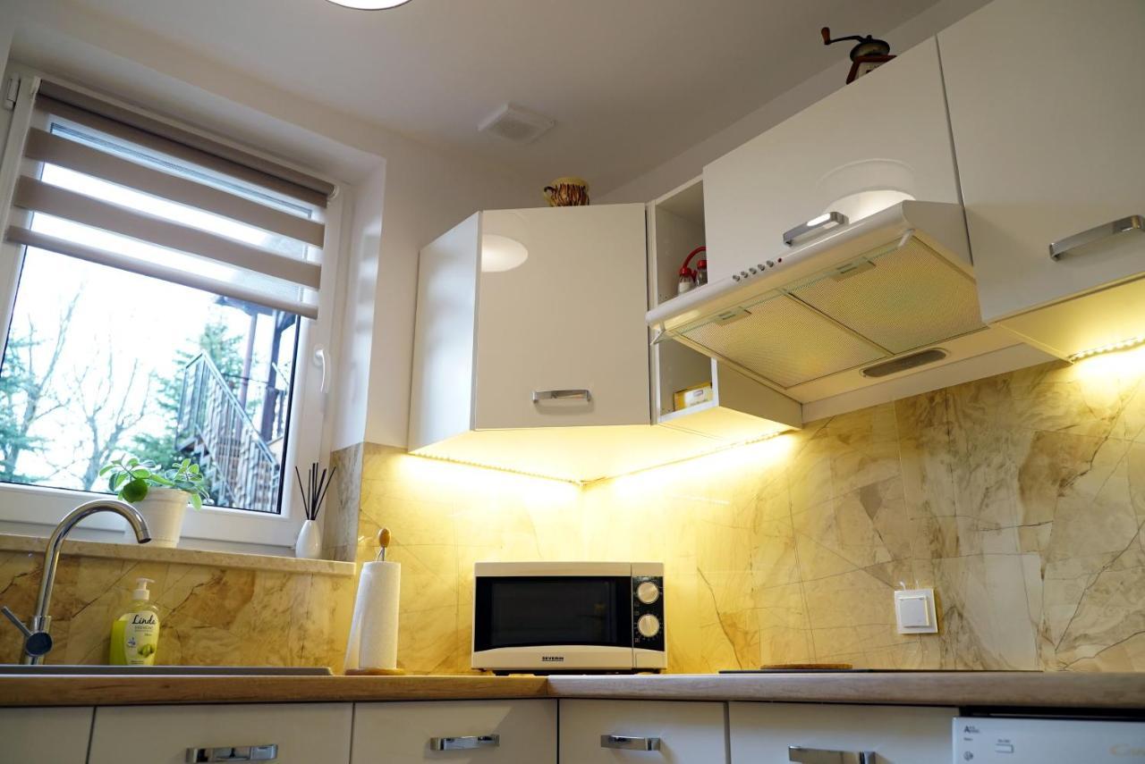 Apartament Naleczow Dom Pod Orzechami Екстериор снимка